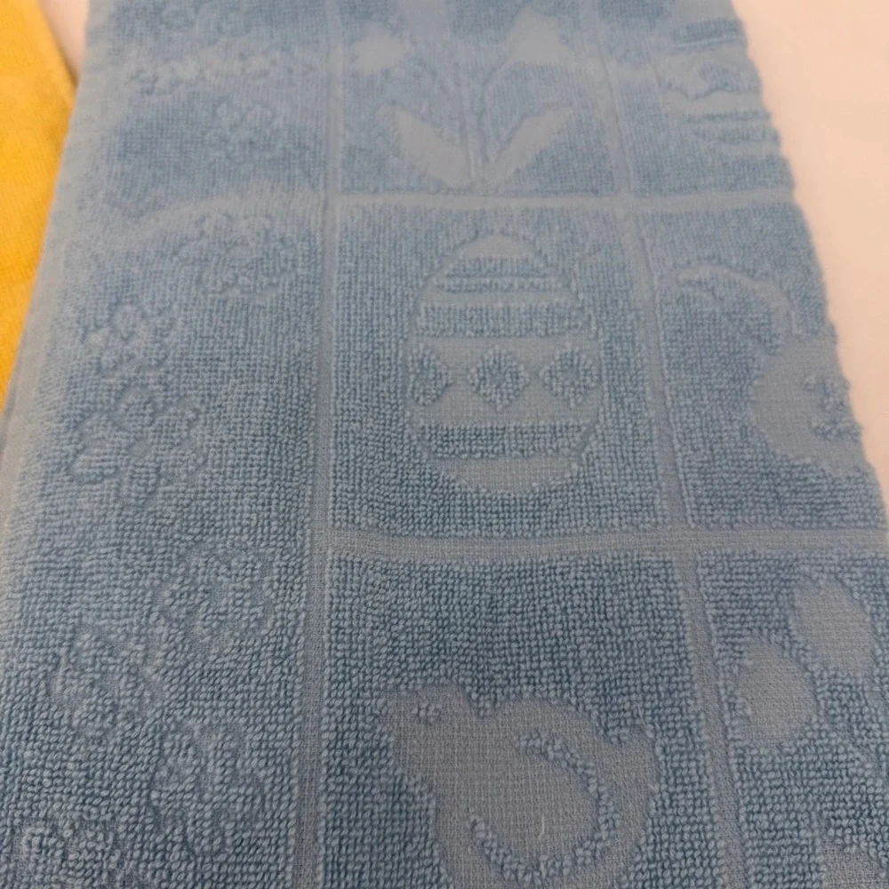 Terry Easter Embossed Hand Towels Bunny Egg Chick Spring Decor Set of‎ 4